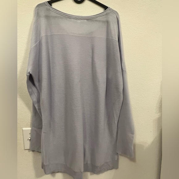 Victoria’s Secret lounge top - Picture 8 of 13